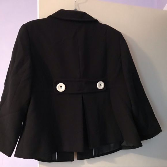 Marks and Spencer cute cropped jacket. - Picture 2 of 3